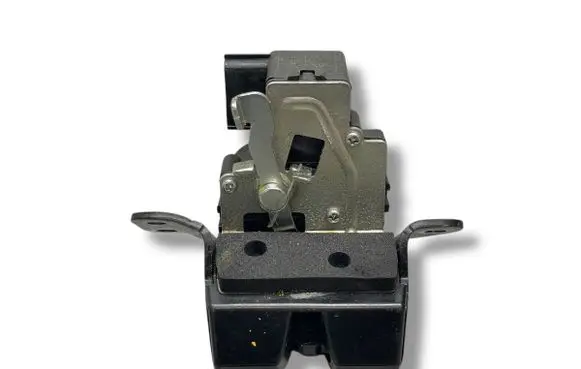 Hyundai i30 Tailgate/trunk/boot lock/catch/latch 812302l000