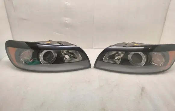Volvo C30 Headlight/headlamp