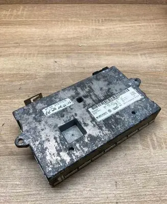 Audi A8 S8 D3 4E MMI control unit 4E0035729 4F0910732H