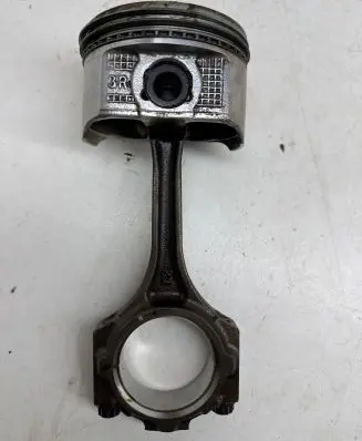Lexus LS UCF30 Piston with connecting rod 131015009001