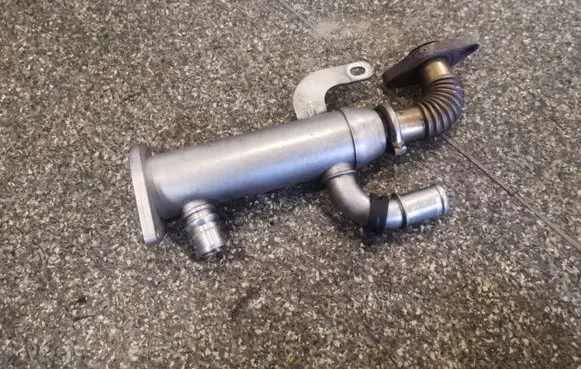 Volvo V50 EGR valve cooler 9645689780 875816W