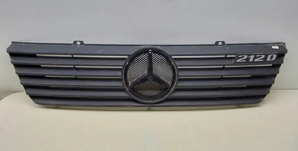 Mercedes-Benz Sprinter W901 W902 W903 W904 Front grill 9018880123