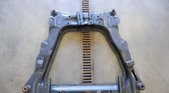 Nissan Leaf II (ZE1) Front subframe 544003NM0A