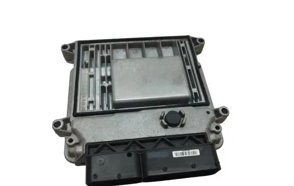 Hyundai i30 Engine control unit/module 391122B100 9030933129A2 179031R