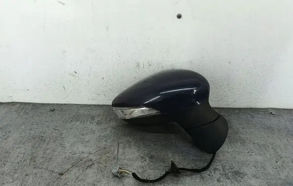 Ford Fiesta Front door electric wing mirror 4201012