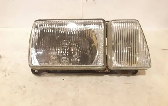 Volkswagen PASSAT B2 Headlight/headlamp 303124502 24577R7