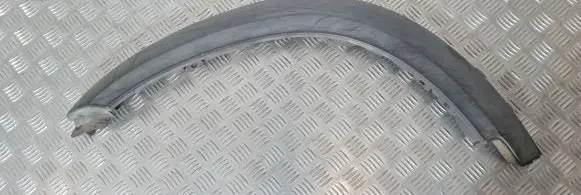 Nissan Terrano Front arch trim 