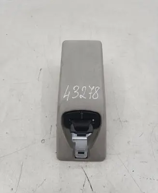 Peugeot 307 Third row seat belt 6110061