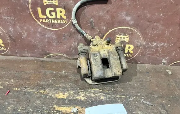 Nissan Quest Rear brake caliper
