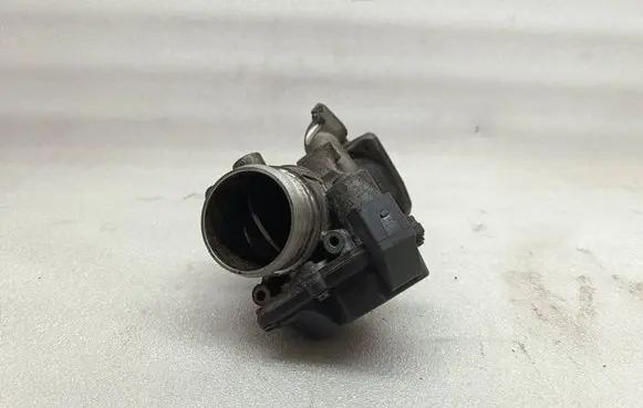 Audi A6 S6 C6 4F Throttle valve 059145950R A2C53354212 2611121216