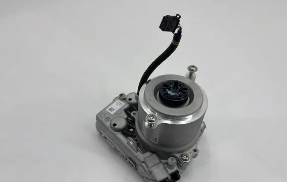 Ford Kuga III Electric power steering pump MJCL490H 220326CN E6YB0223241484
