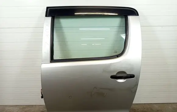 Toyota Hilux (AN10, AN20, AN30) Rear door DRZLTHILUX