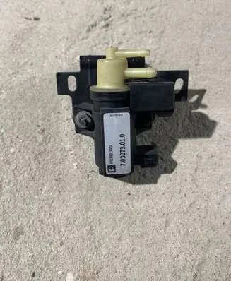 Opel Insignia A Turbo solenoid valve 6116316 55567311 703073010