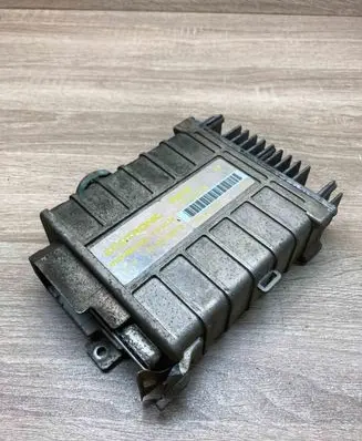 Volkswagen Golf II Engine control unit/module ECU 811907383B 0285007032