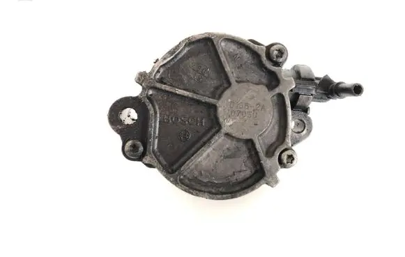 Mazda 3 I Vacuum pump
