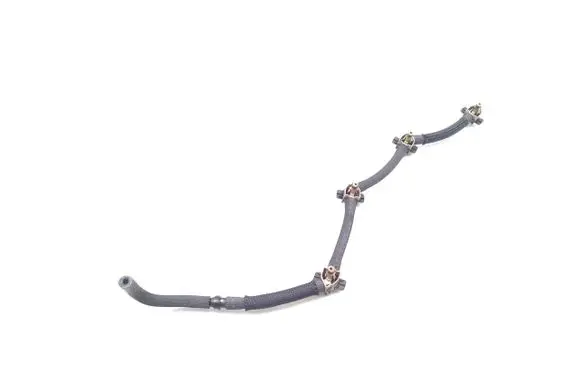 Volkswagen PASSAT B8 Fuel return line/hose 