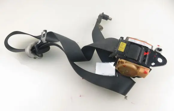 Suzuki Grand Vitara II Front seatbelt C9154N