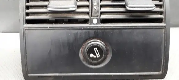 Audi A8 S8 D2 4D Rear air vent grill 