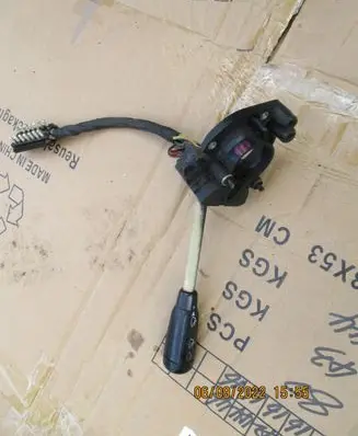 Mercedes-Benz S W126 Tailgate/trunk/boot open switch 1265453124