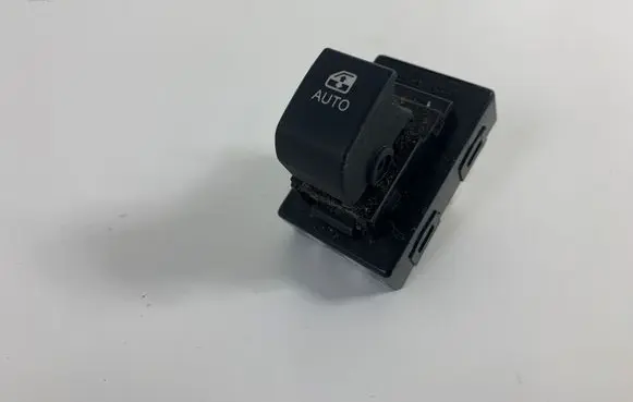 KIA Ceed Electric window control switch 080723