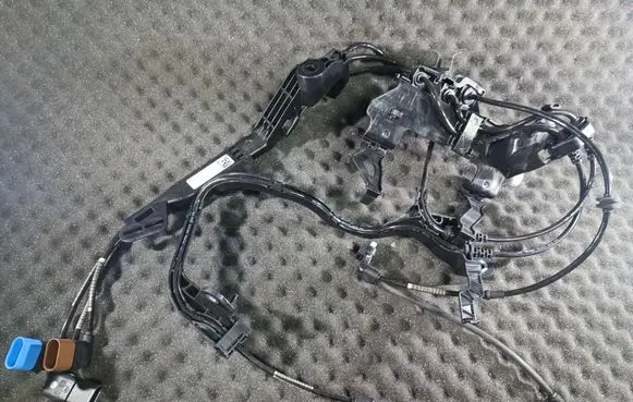Mercedes-Benz GLC C254 Front door wiring loom/harness boot A2545404634 20250204 4234545000058