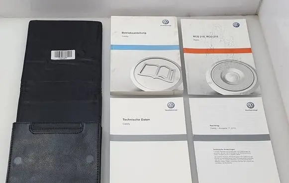 Volkswagen Caddy Owners service history hand book 