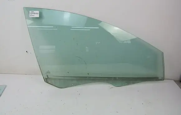 Citroen C5 Front door window glass four-door 