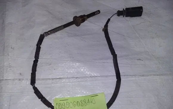 Audi A4 S4 B8 8K Lambda probe sensor 059906088AK