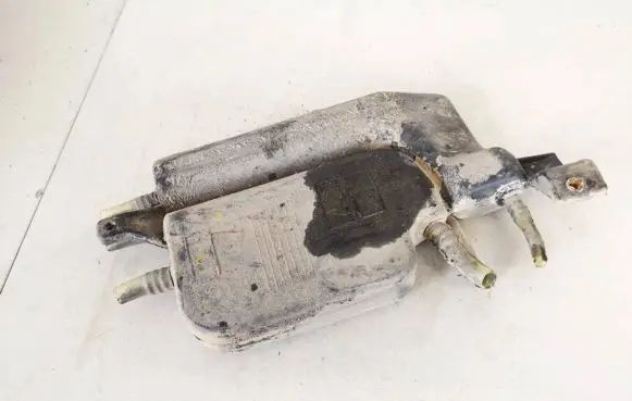 Volkswagen Fox Fuel filter 5z0201147
