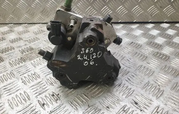 Fuel injection high pressure pump