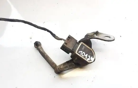 BMW X1 E84 Front height sensor lever 