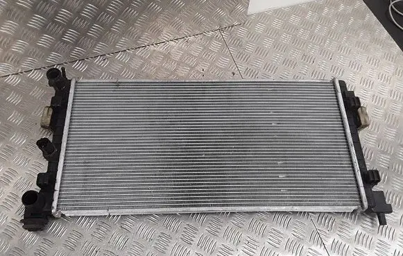 Coolant radiator