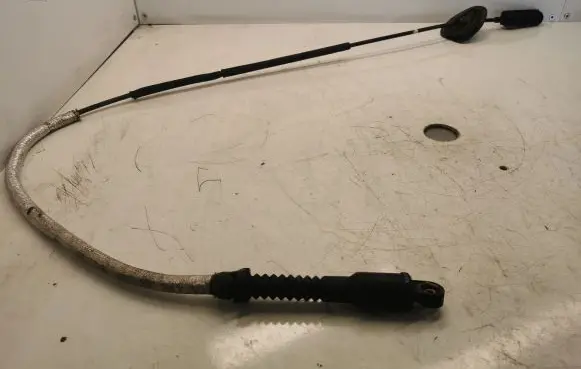 Jeep Grand Cherokee Gear shift cable linkage 68144637AD