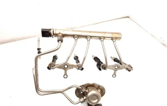 BMW 3 F30 F35 F31 Fuel injection system set 7585471 7639994 0261500172