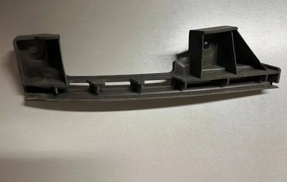 Volkswagen Touran I Front bumper mounting bracket 1T0807889B DNW013837