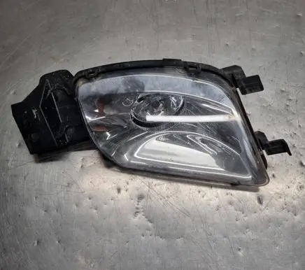 Peugeot 308 Front fog light 9674041680