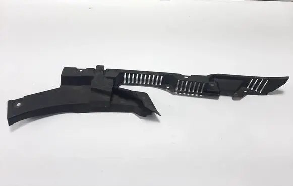 Volvo XC60 Fender end trim 32216110