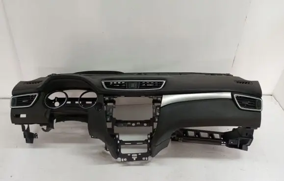 Nissan Qashqai Radio/GPS head unit trim 