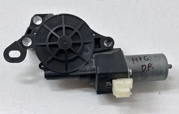 Toyota Highlander XU70 Seat adjustment motor 85820X7V03 1620007730