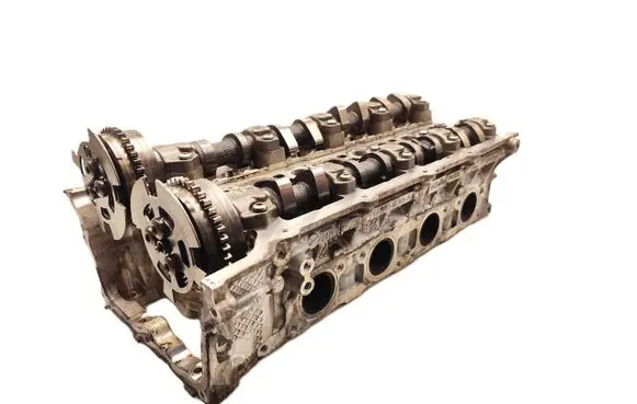 Land Rover Discovery 4 - LR4 Engine head 8W936C064AJ PB8W936C064AJ