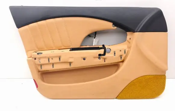 Maserati Quattroporte Front door card panel trim