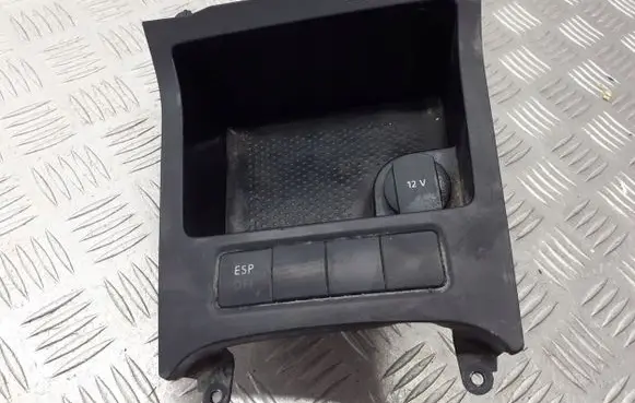 Volkswagen Golf V Glove box 1K0858329