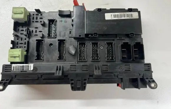 BMW X5 E53 Fuse box set 8380407 8378107 11062005