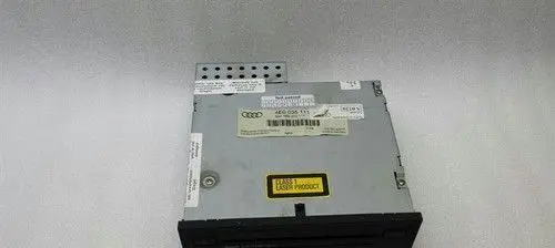 Audi A4 S4 B6 8E 8H CD/DVD changer 4E0035111
