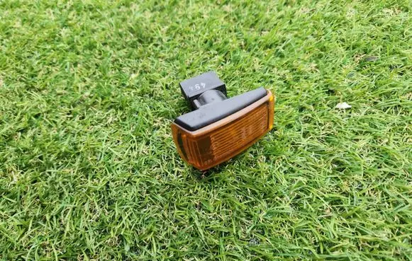 Volvo 850 Front fender indicator light 6R0142631