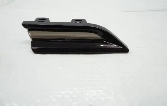 Peugeot 5008 II Front bumper splitter molding 9836826777