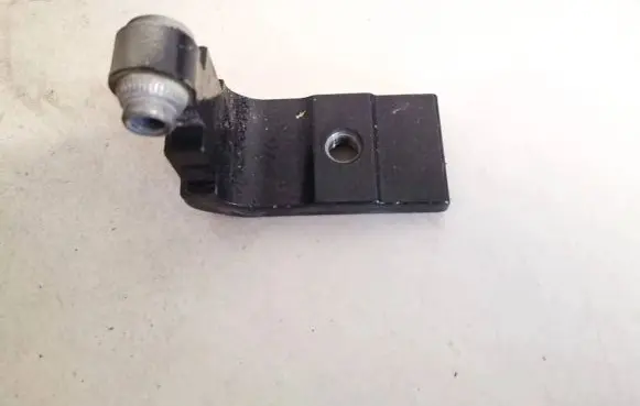 BMW 5 GT F07 Front door upper hinge 7185635