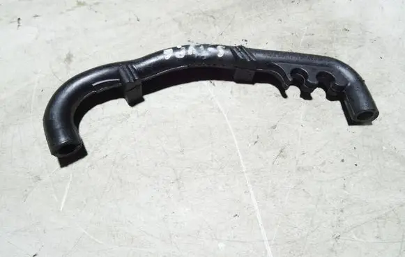 Jaguar S-Type Breather hose/pipe 4R8Q6C717AC