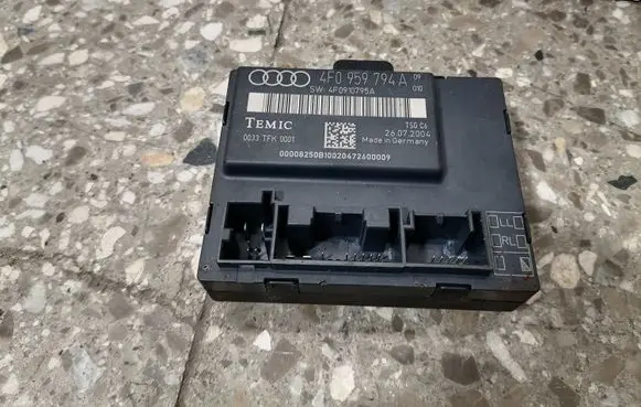 Audi A6 S6 C6 4F Door control unit/module 4F0959794A