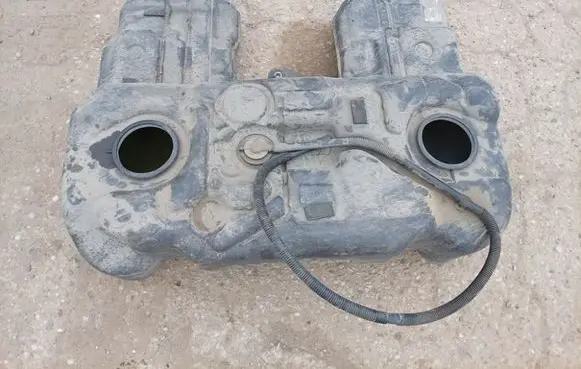 BMW X5 E70 Fuel tank 15924511